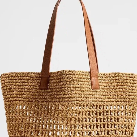 Banana Republic Raffia and Leather Tote - Picture 2 of 13